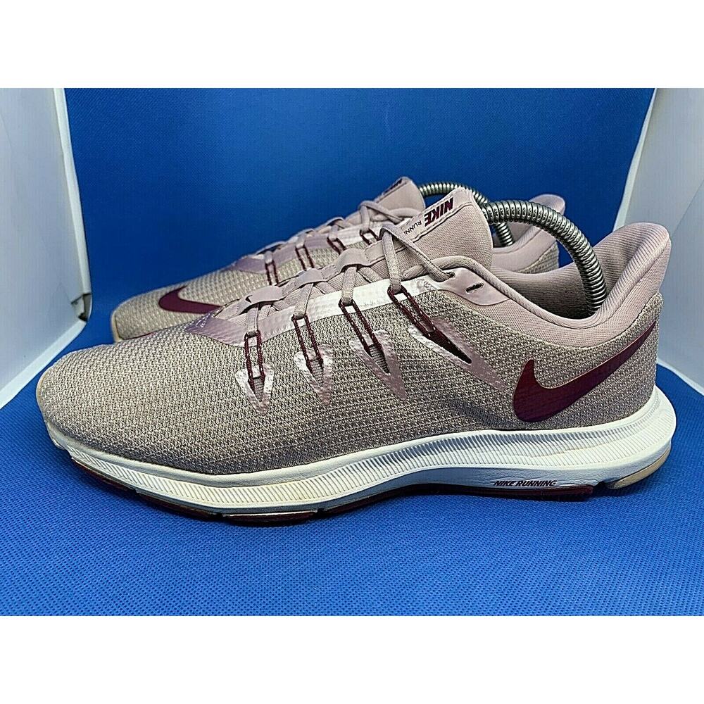 NIKE Quest Com Lace Up Running Athletic Shoes Sneakers BV6139-500 Women's Size 9